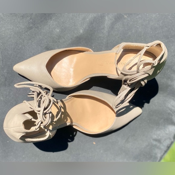 Banana Republic Point Toe Heels Ankle Wrap Women’s 7 Taupe / Gray - Picture 4 of 6